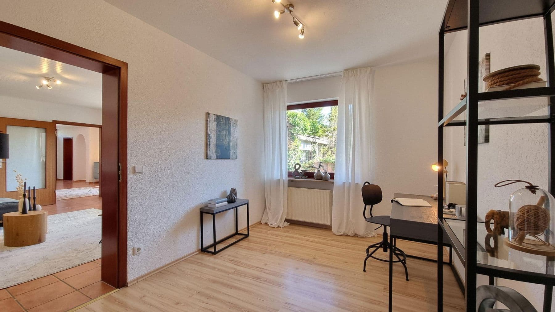 Predaj domu 207 m², pozemek 304 m², Ulmenweg 1/1, Mühlacker, Bádensko-Wurttembersko Predaj domu 207 m², pozemek 304 m², Ulmenweg 1/1, Mühlacker, Bádensko-Wurttembersko