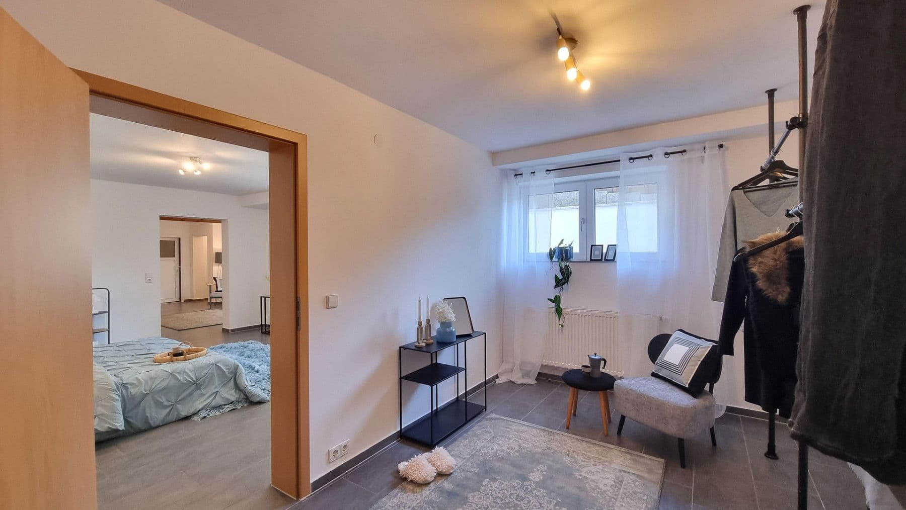 Predaj domu 207 m², pozemek 304 m², Ulmenweg 1/1, Mühlacker, Bádensko-Wurttembersko Predaj domu 207 m², pozemek 304 m², Ulmenweg 1/1, Mühlacker, Bádensko-Wurttembersko