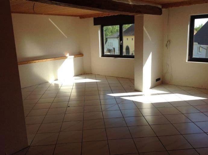 Prenájom domu 244 m², pozemek 400 m², Rehlingen-Siersburg, Sársko Prenájom domu 244 m², pozemek 400 m², Rehlingen-Siersburg, Sársko