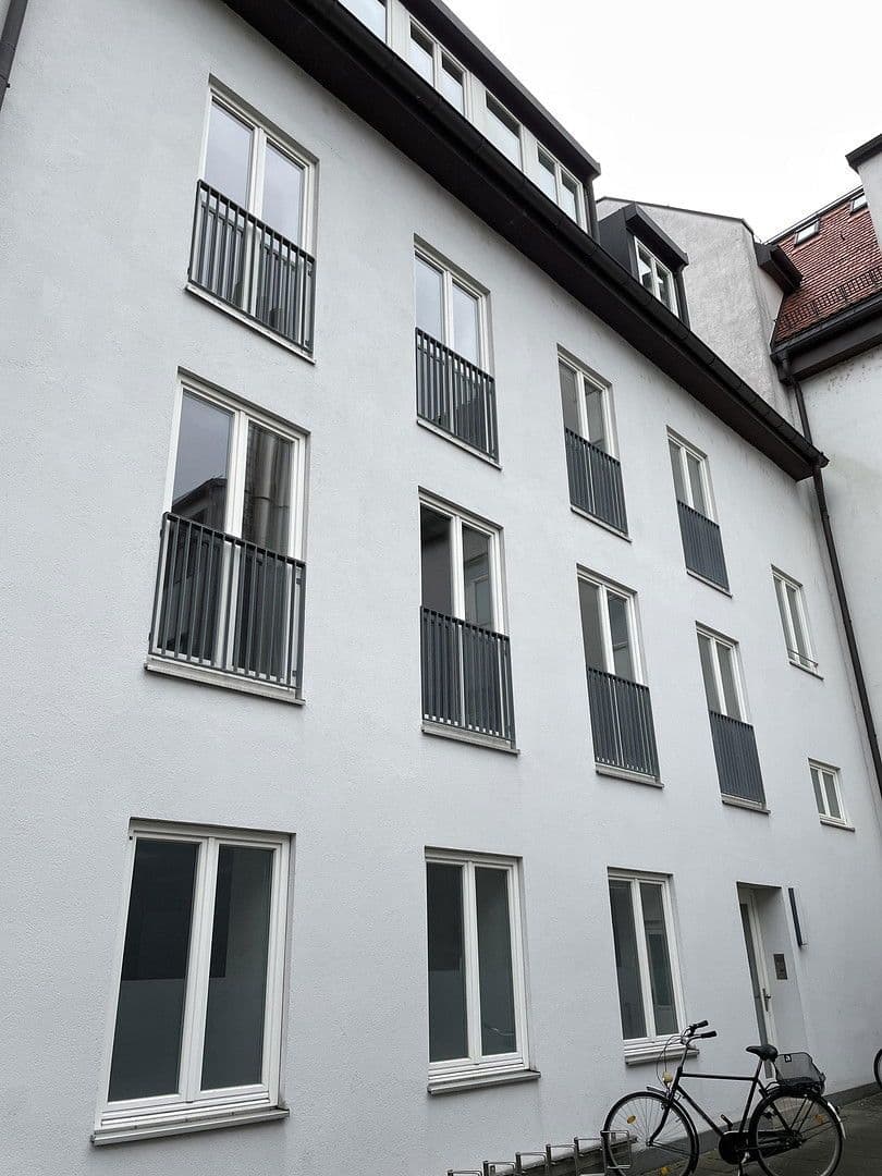 Prenájom kancelárie 414 m², München, Bavorsko Prenájom kancelárie 414 m², München, Bavorsko