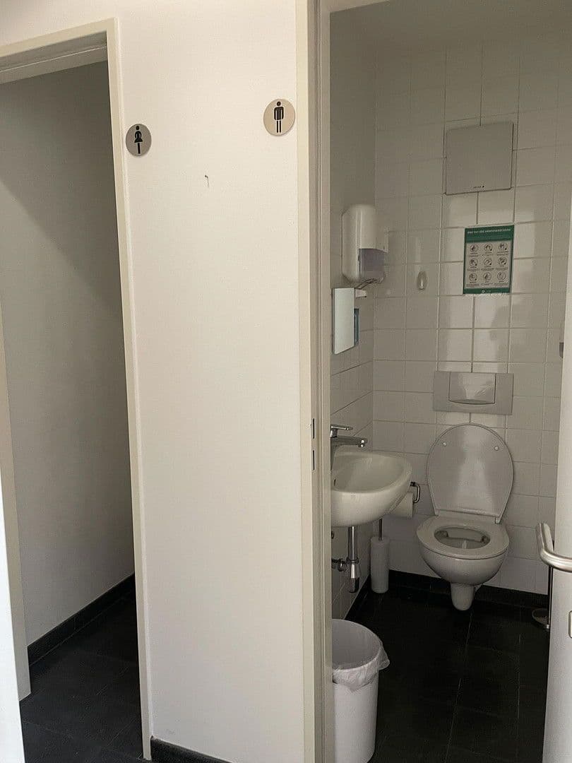 Prenájom kancelárie 414 m², München, Bavorsko Prenájom kancelárie 414 m², München, Bavorsko