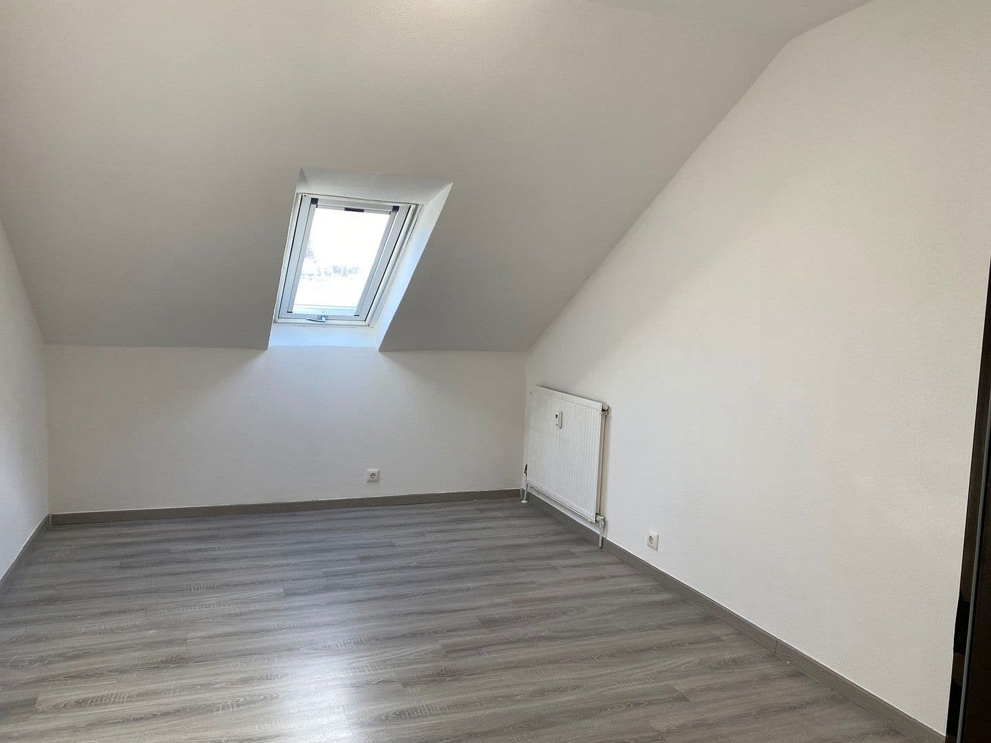 Prenájom bytu 2-izbový 54 m², Grafenwöhr, Bavorsko Prenájom bytu 2-izbový 54 m², Grafenwöhr, Bavorsko