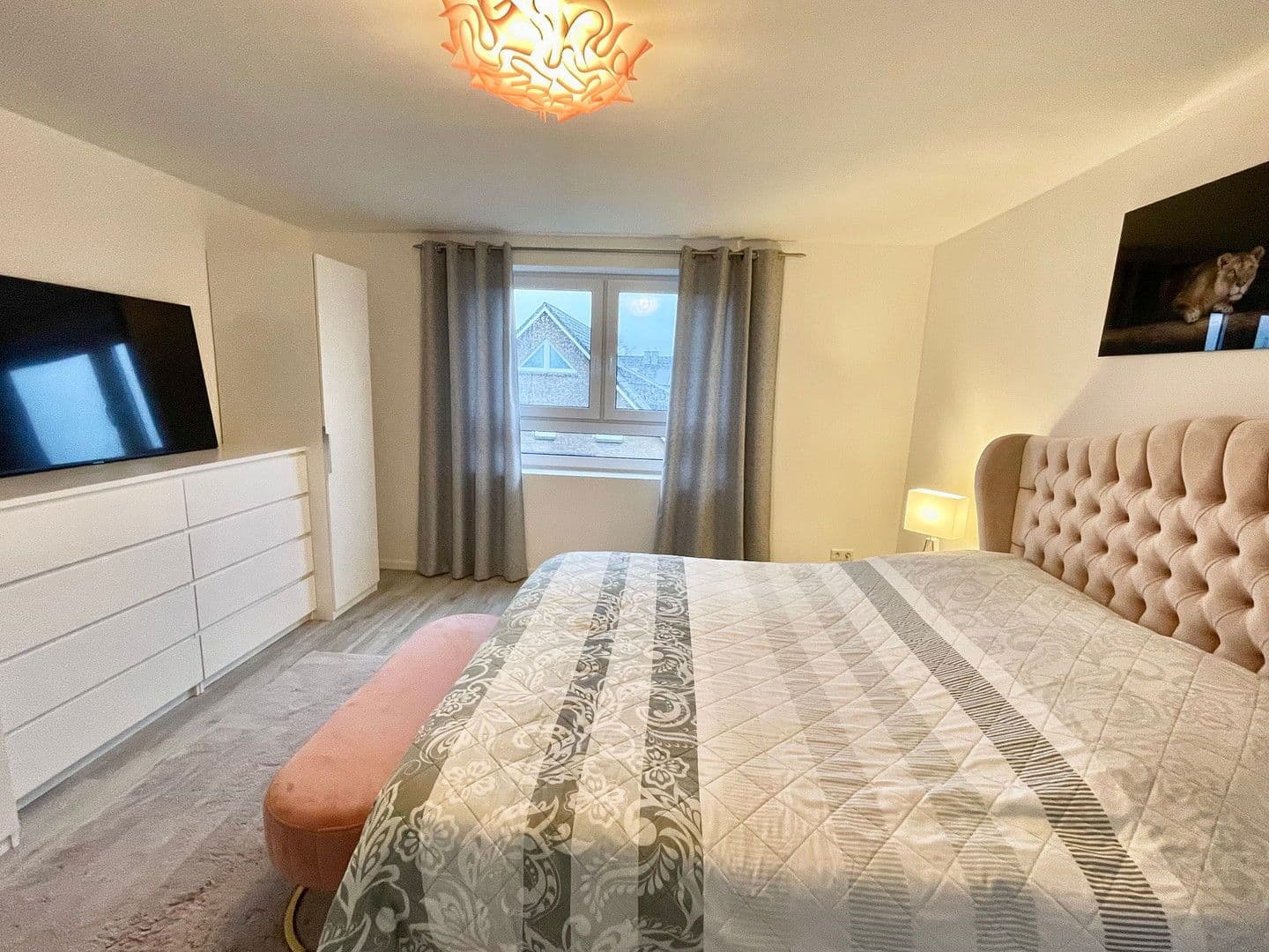 Prenájom domu 132 m², pozemek 280 m², Am Wiesengrunde 1a, Norderstedt, Šlezvicko-Holštajnsko Prenájom domu 132 m², pozemek 280 m², Am Wiesengrunde 1a, Norderstedt, Šlezvicko-Holštajnsko