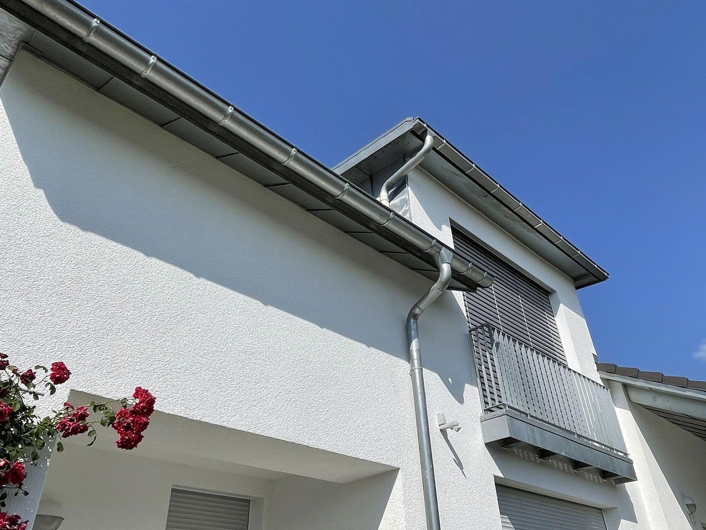 Prenájom bytu 3-izbový 90 m², Frickenhausen, Bádensko-Wurttembersko Prenájom bytu 3-izbový 90 m², Frickenhausen, Bádensko-Wurttembersko