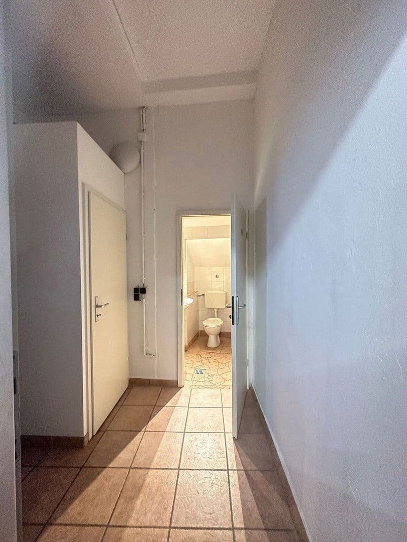 Prenájom nebytového priestoru 90 m², Antoniterstr. 54, Alzey, Porýnie-Falcko Prenájom nebytového priestoru 90 m², Antoniterstr. 54, Alzey, Porýnie-Falcko