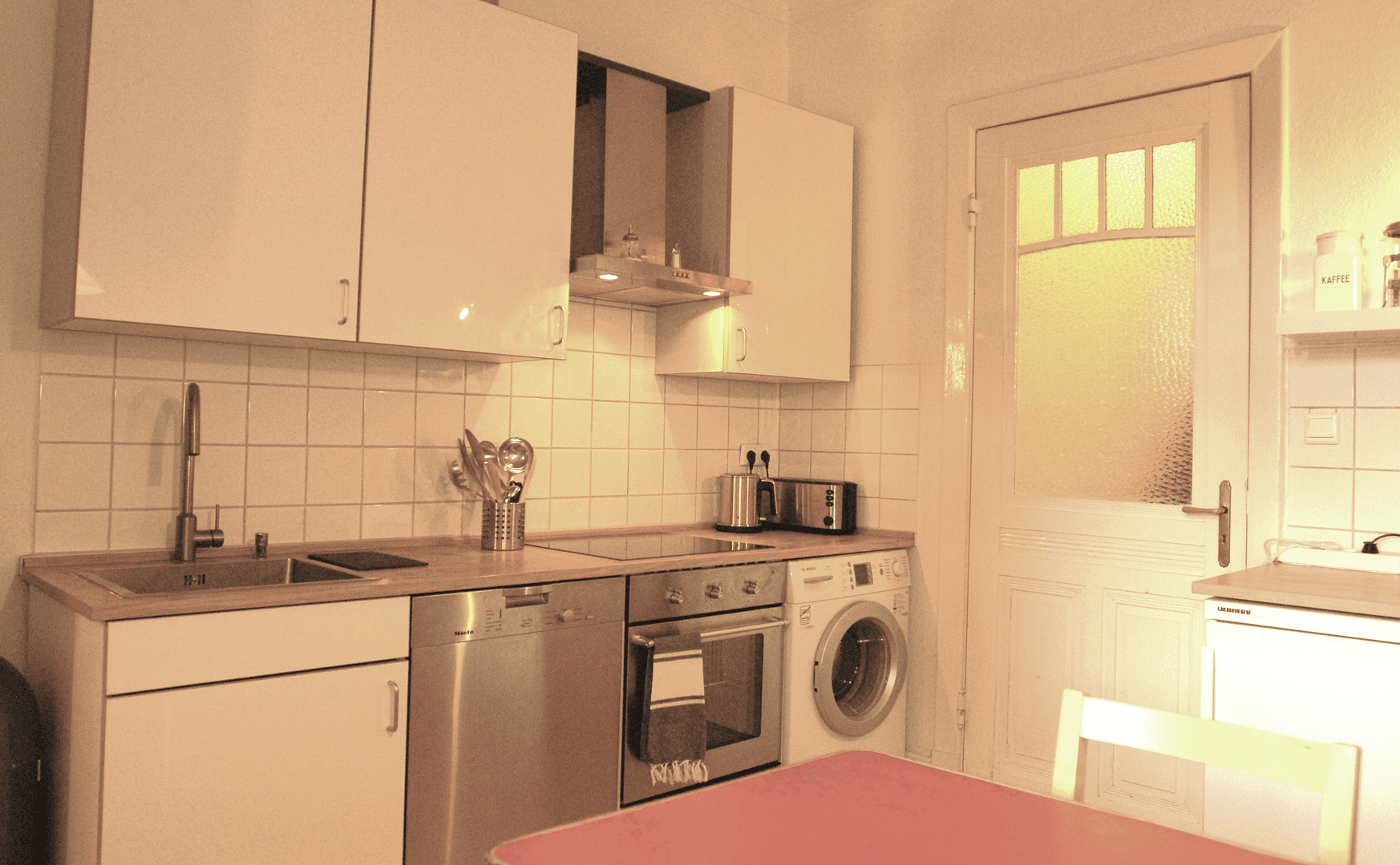 Prenájom bytu 2-izbový 45 m², Hamburg, Hamburg Prenájom bytu 2-izbový 45 m², Hamburg, Hamburg