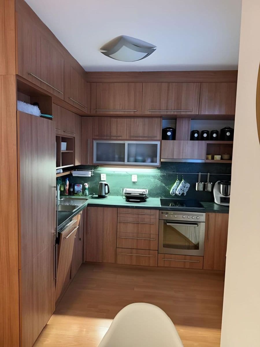 Prenájom bytu 2-izbový 53 m², Bratislavská, Praha, Praha Prenájom bytu 2-izbový 53 m², Bratislavská, Praha, Praha