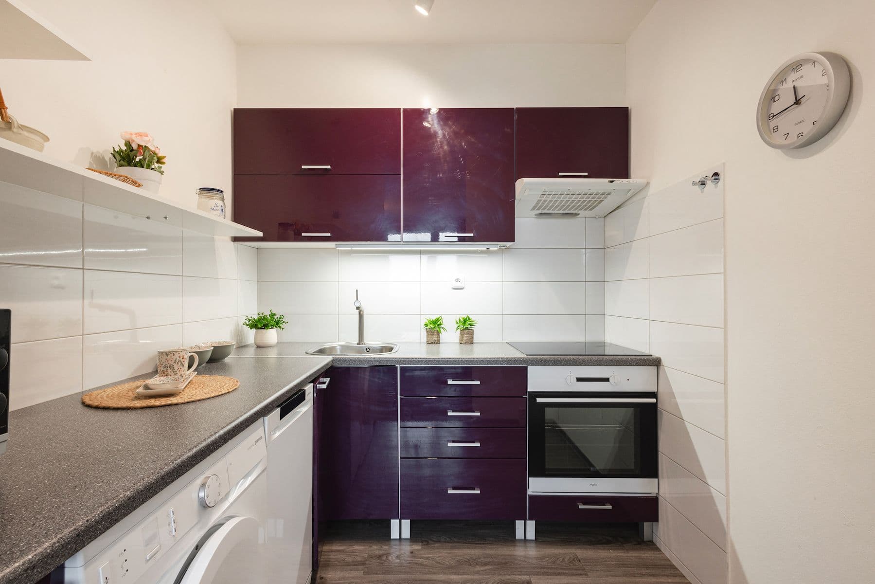 Predaj bytu 1-izbový 38 m², Přádova, Praha, Praha Predaj bytu 1-izbový 38 m², Přádova, Praha, Praha