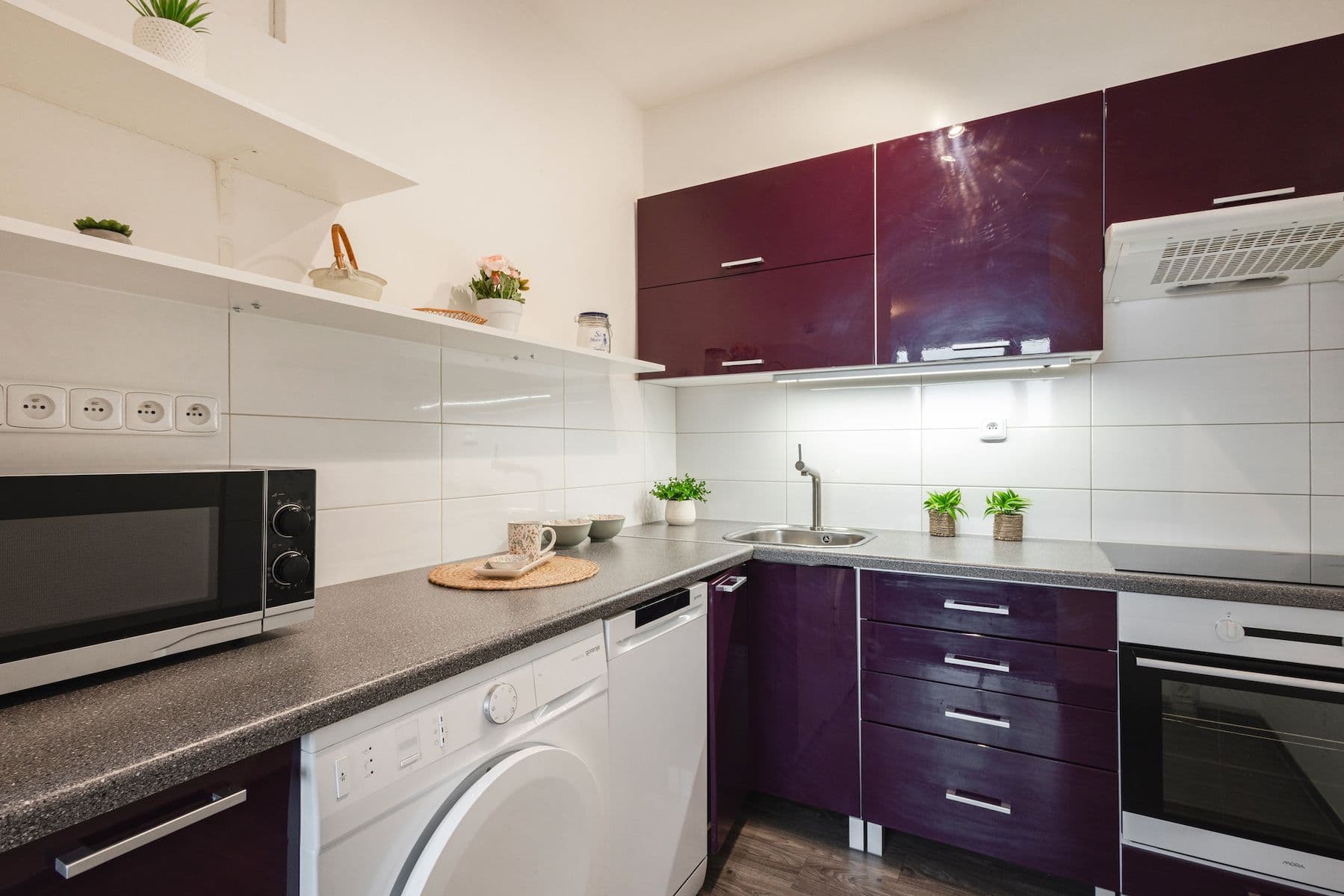 Predaj bytu 1-izbový 38 m², Přádova, Praha, Praha Predaj bytu 1-izbový 38 m², Přádova, Praha, Praha