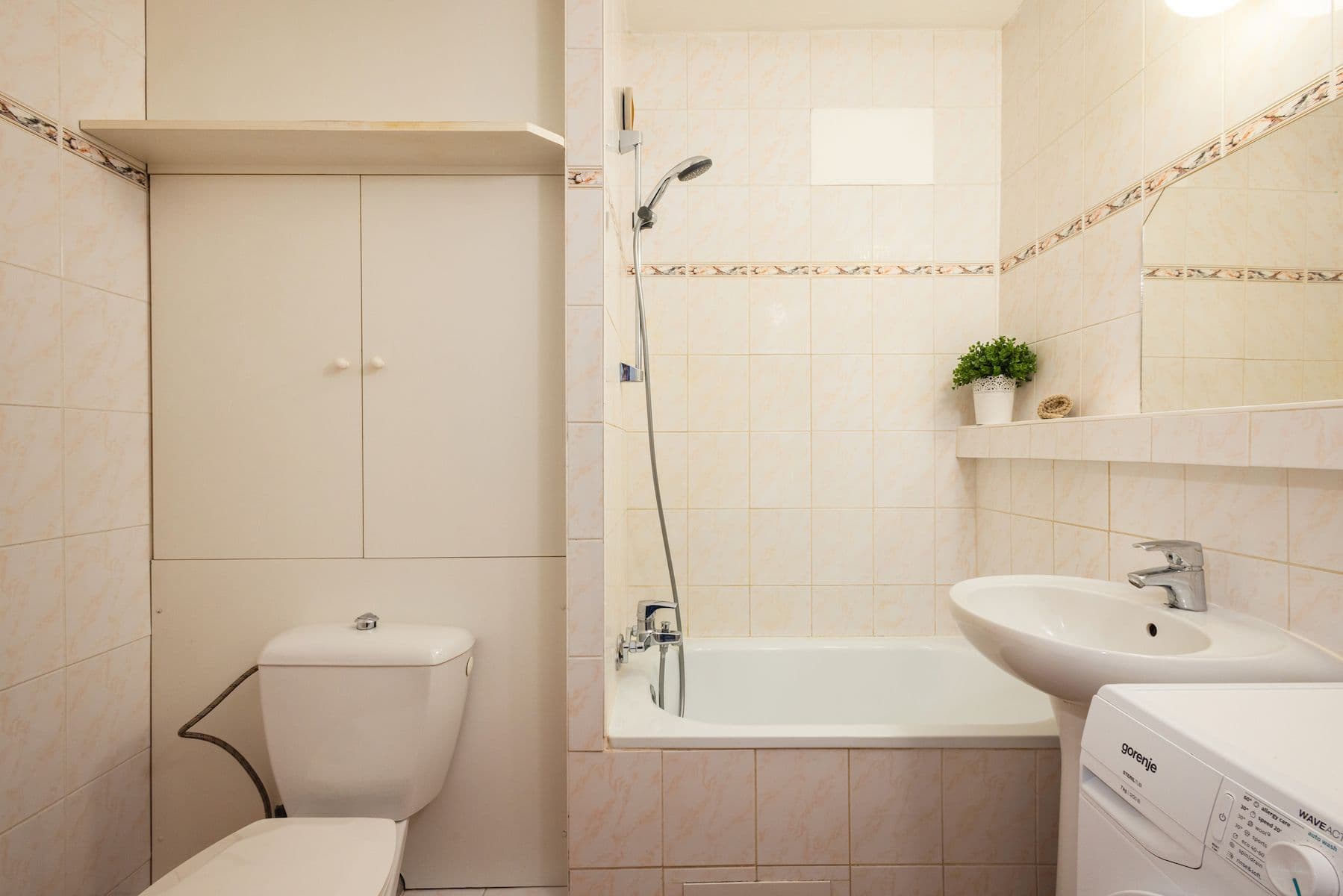 Predaj bytu 1-izbový 38 m², Přádova, Praha, Praha Predaj bytu 1-izbový 38 m², Přádova, Praha, Praha