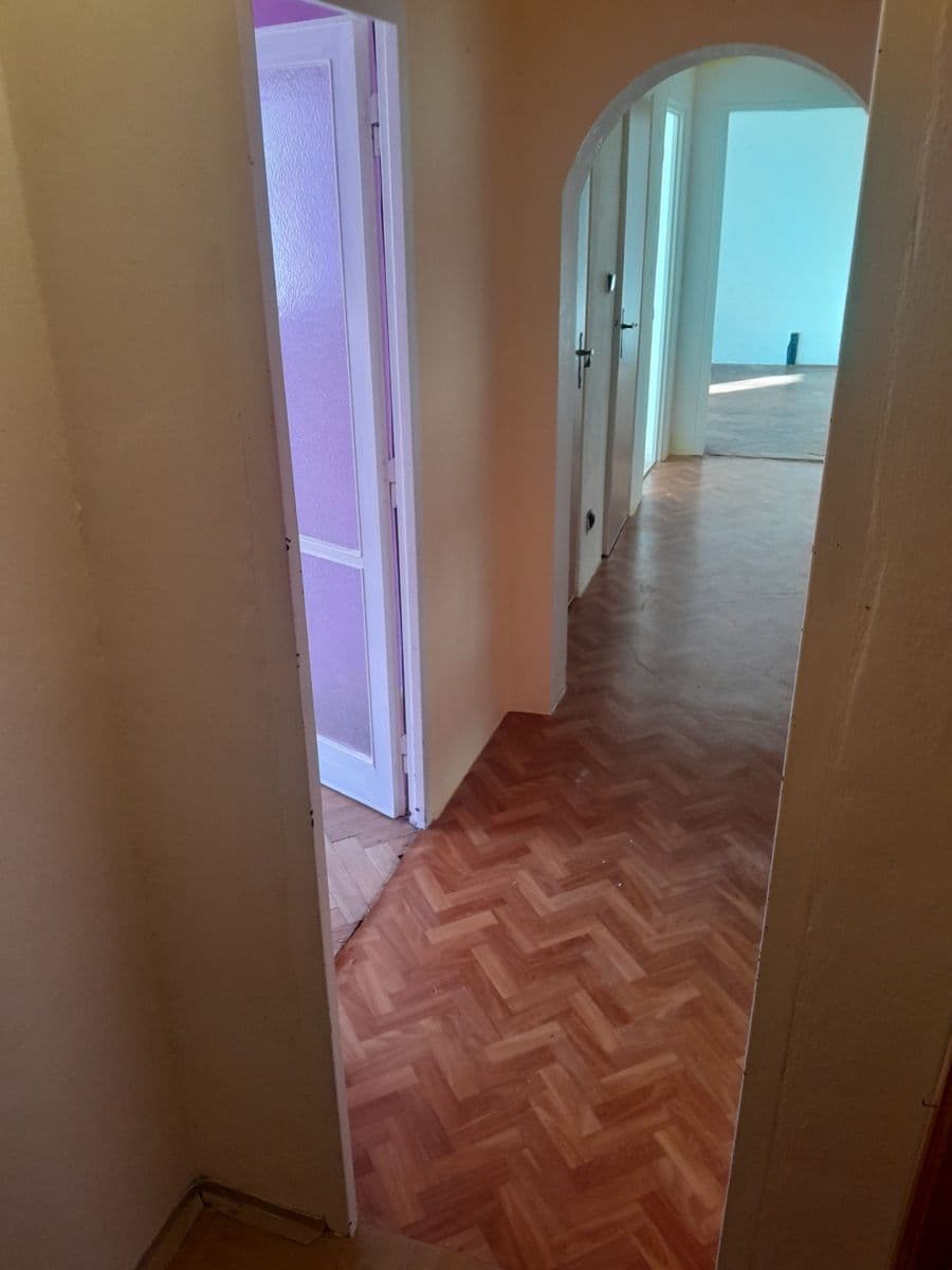 Predaj bytu 2-izbový 62 m², Pařížská, Kladno, Středočeský kraj Predaj bytu 2-izbový 62 m², Pařížská, Kladno, Středočeský kraj