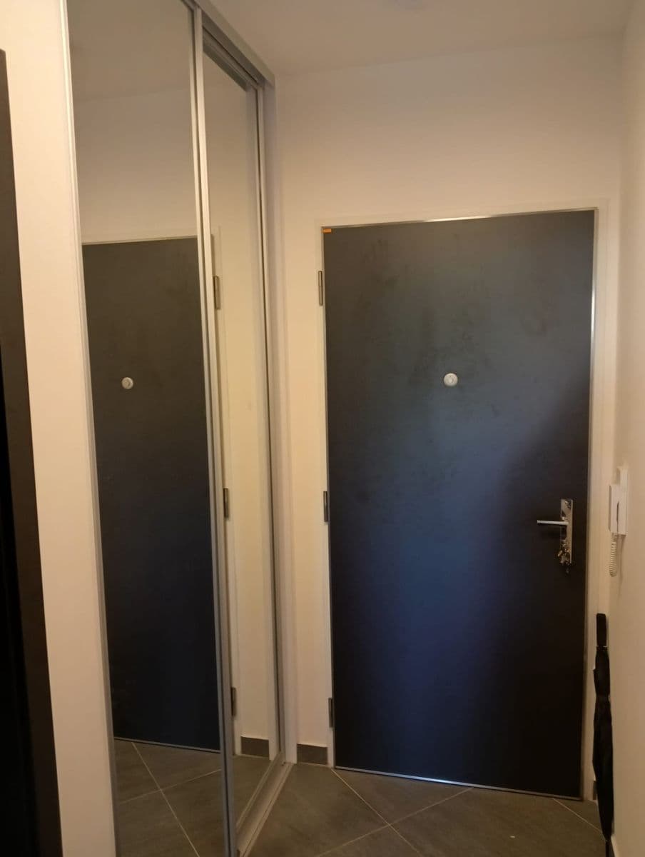 Predaj bytu 1-izbový 60 m², Švehlova, Praha, Praha Predaj bytu 1-izbový 60 m², Švehlova, Praha, Praha