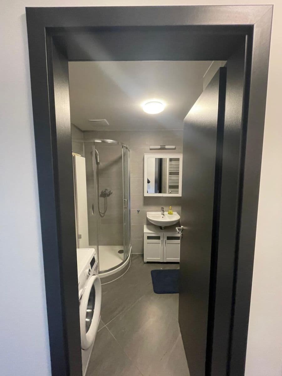 Predaj bytu 1-izbový 60 m², Švehlova, Praha, Praha Predaj bytu 1-izbový 60 m², Švehlova, Praha, Praha