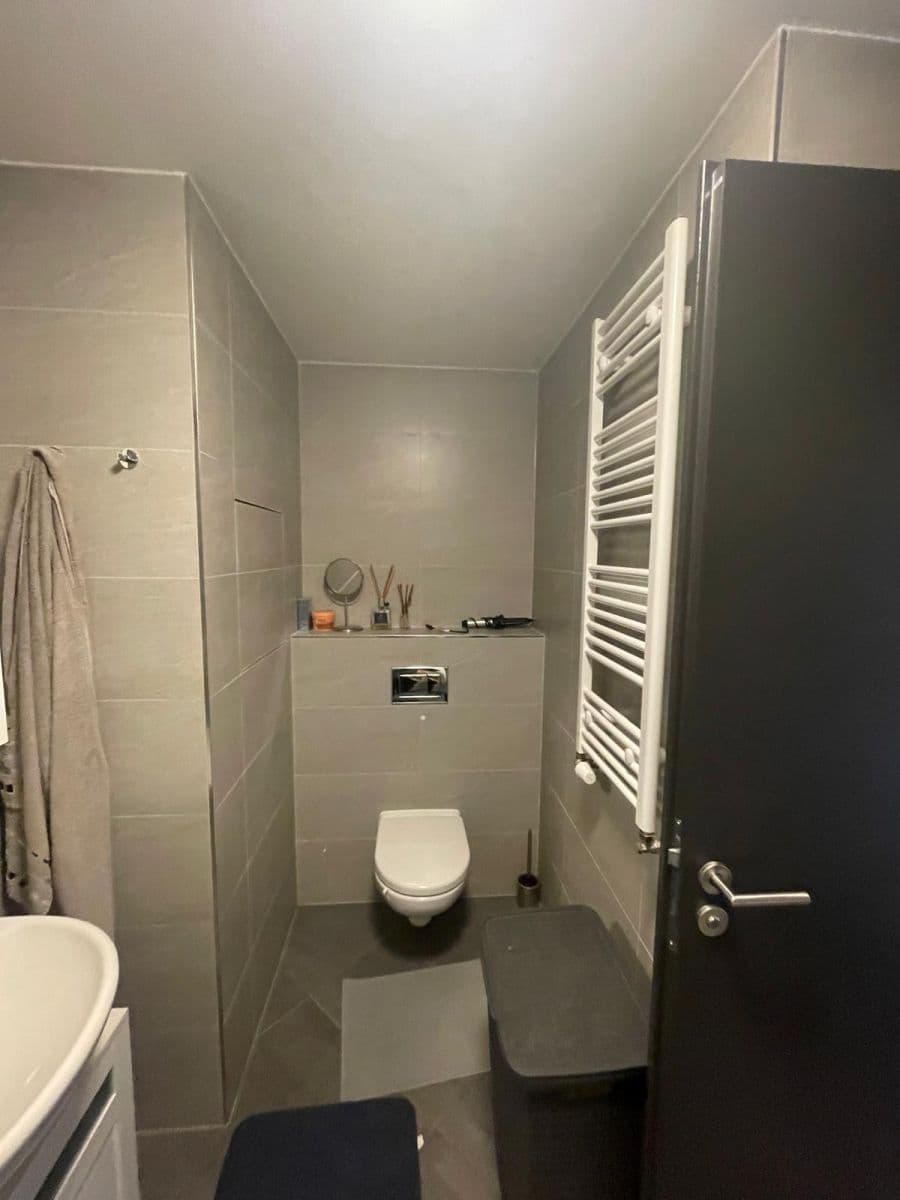 Predaj bytu 1-izbový 60 m², Švehlova, Praha, Praha Predaj bytu 1-izbový 60 m², Švehlova, Praha, Praha