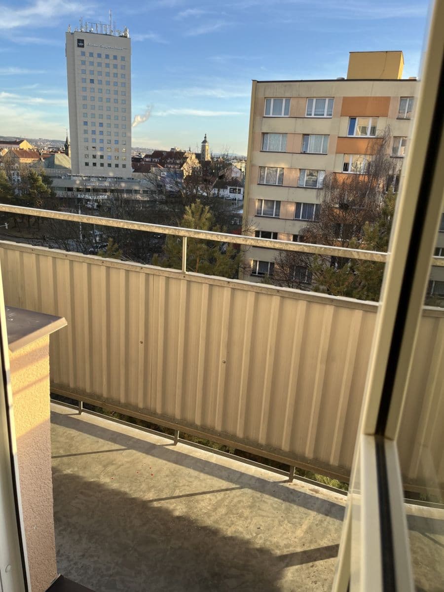 Predaj bytu 3-izbový 83 m², Pražská tř., České Budějovice, Jihočeský kraj Predaj bytu 3-izbový 83 m², Pražská tř., České Budějovice, Jihočeský kraj