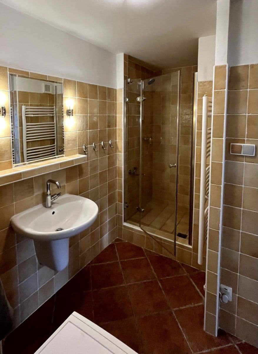 Predaj bytu 3-izbový 83 m², Pražská tř., České Budějovice, Jihočeský kraj Predaj bytu 3-izbový 83 m², Pražská tř., České Budějovice, Jihočeský kraj