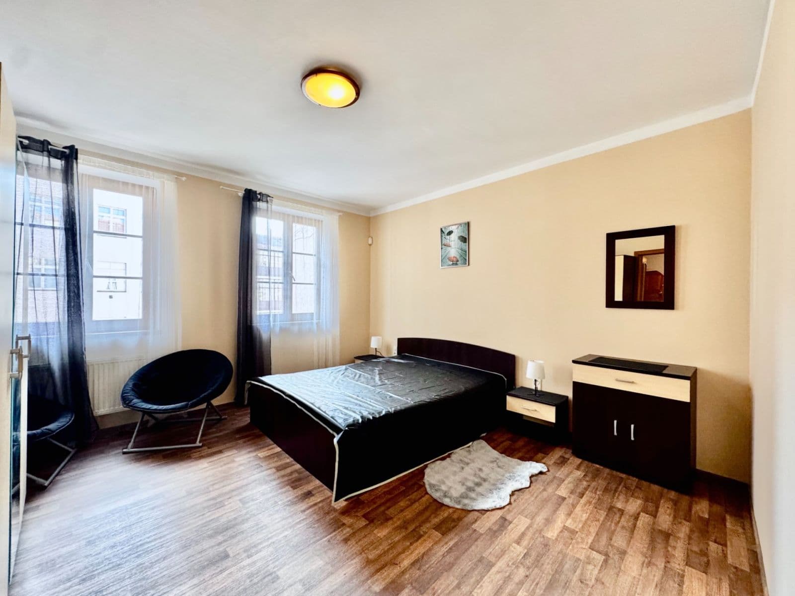 Prenájom bytu 2-izbový 72 m², Ve Smečkách, Praha, Praha Prenájom bytu 2-izbový 72 m², Ve Smečkách, Praha, Praha