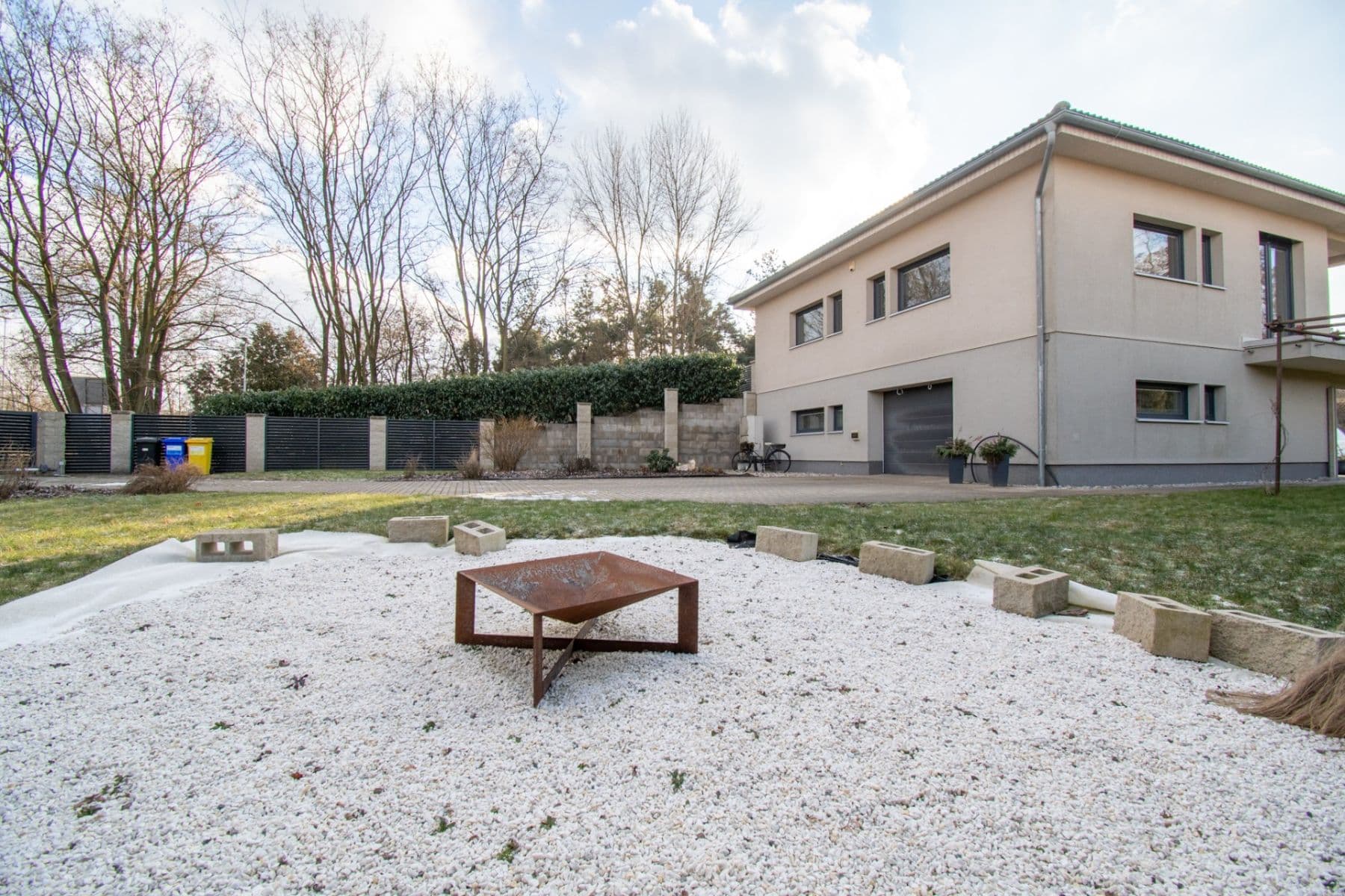 Predaj domu 224 m², pozemek 1.510 m², Račice, Ústecký kraj Predaj domu 224 m², pozemek 1.510 m², Račice, Ústecký kraj