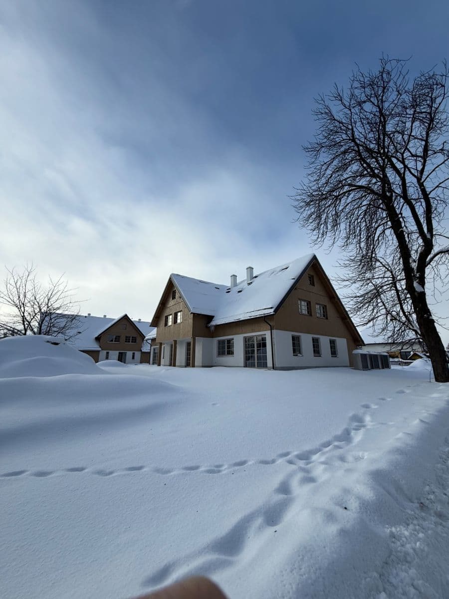 Prenájom domu 200 m², pozemek 2.400 m², Vysoké nad Jizerou, Liberecký kraj Prenájom domu 200 m², pozemek 2.400 m², Vysoké nad Jizerou, Liberecký kraj
