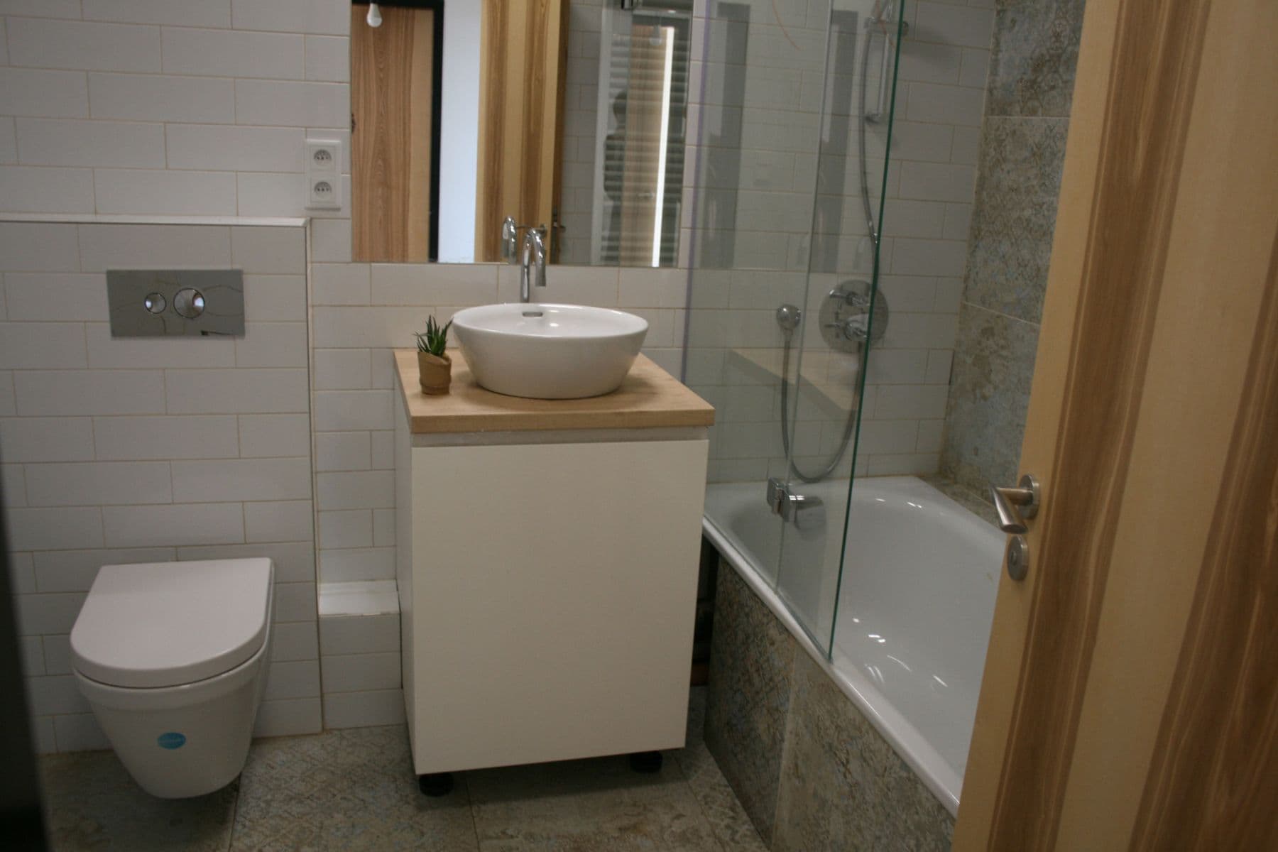 Prenájom bytu 2-izbový 52 m², Ambrožova, Praha, Praha Prenájom bytu 2-izbový 52 m², Ambrožova, Praha, Praha