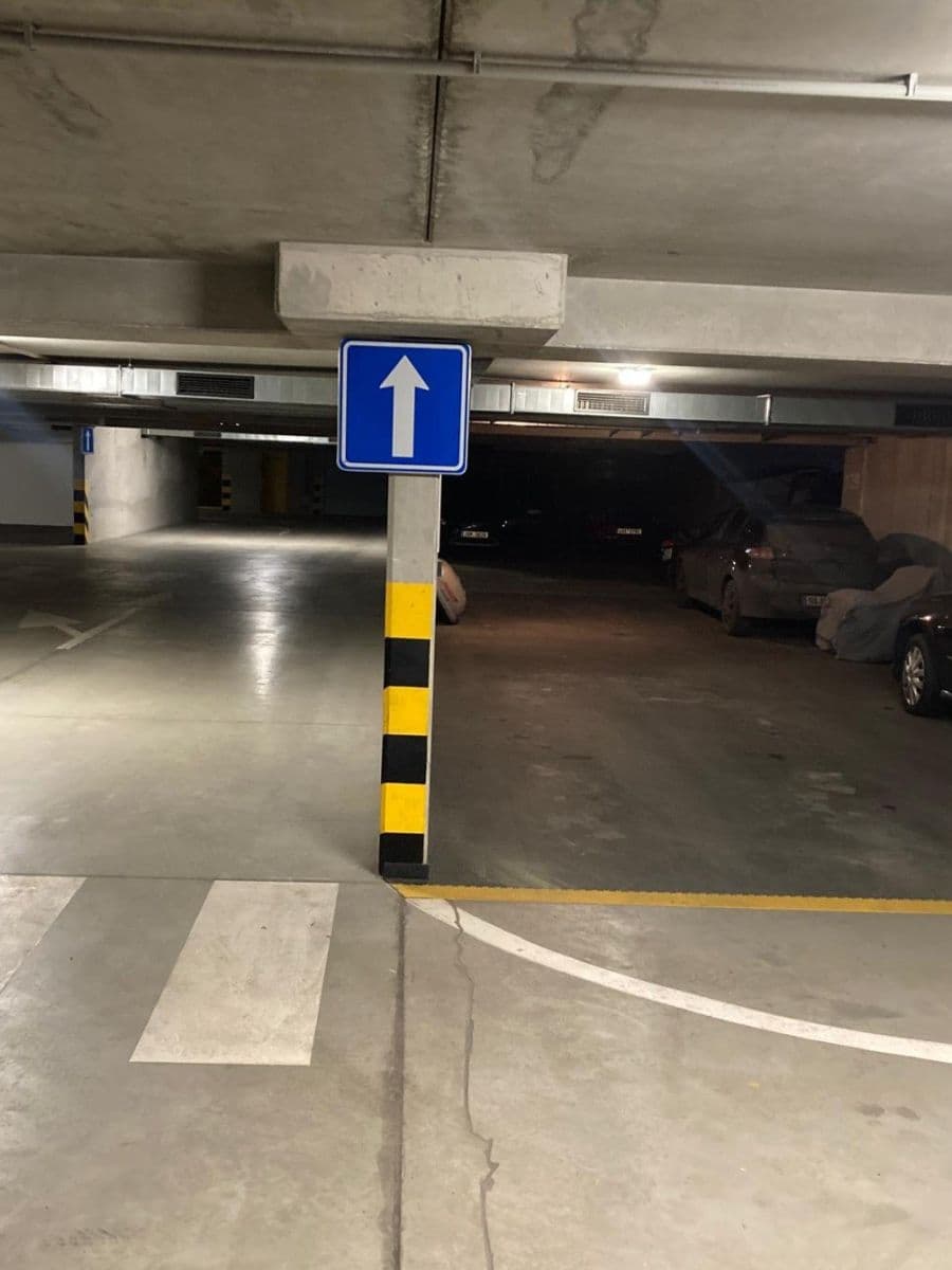 Prenájom garáže 15 m², Štěpařská, Praha, Praha Prenájom garáže 15 m², Štěpařská, Praha, Praha