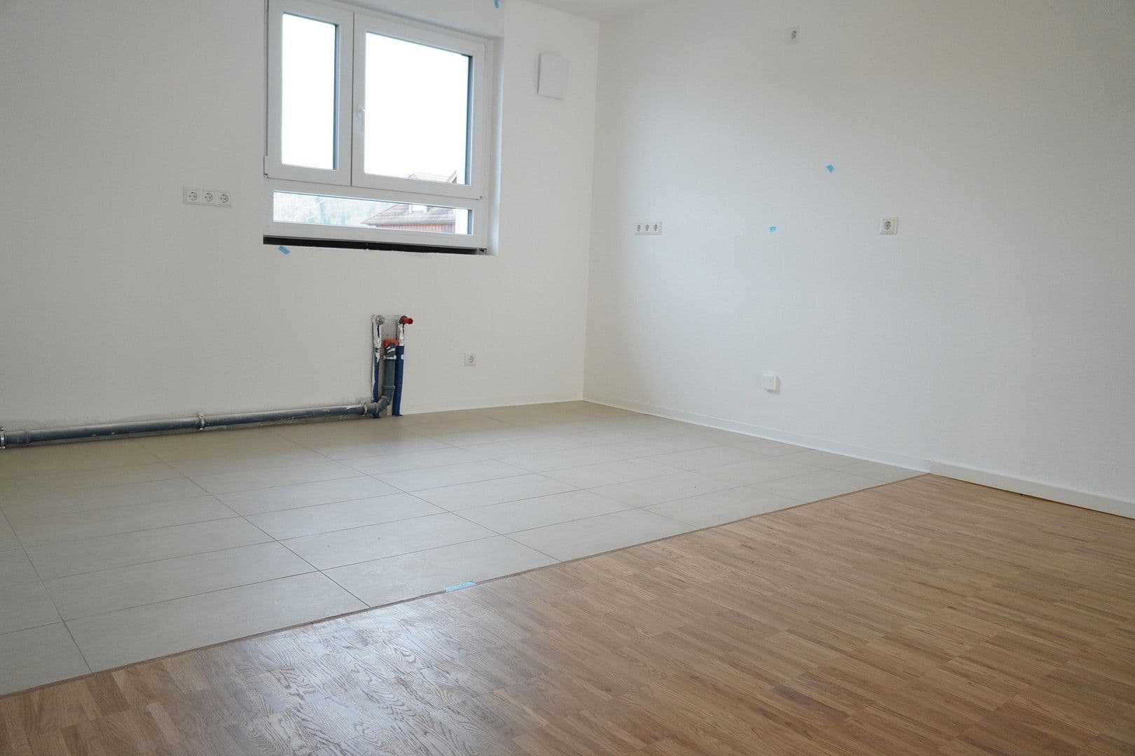 Prenájom domu 132 m², pozemek 180 m², Hölderlinstraße 26d, Pforzheim, Bádensko-Wurttembersko Prenájom domu 132 m², pozemek 180 m², Hölderlinstraße 26d, Pforzheim, Bádensko-Wurttembersko