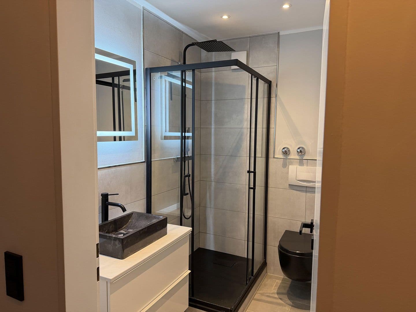 Predaj bytu 2-izbový 66 m², Kaarst, Severné Porýnie - Westfálsko Predaj bytu 2-izbový 66 m², Kaarst, Severné Porýnie - Westfálsko