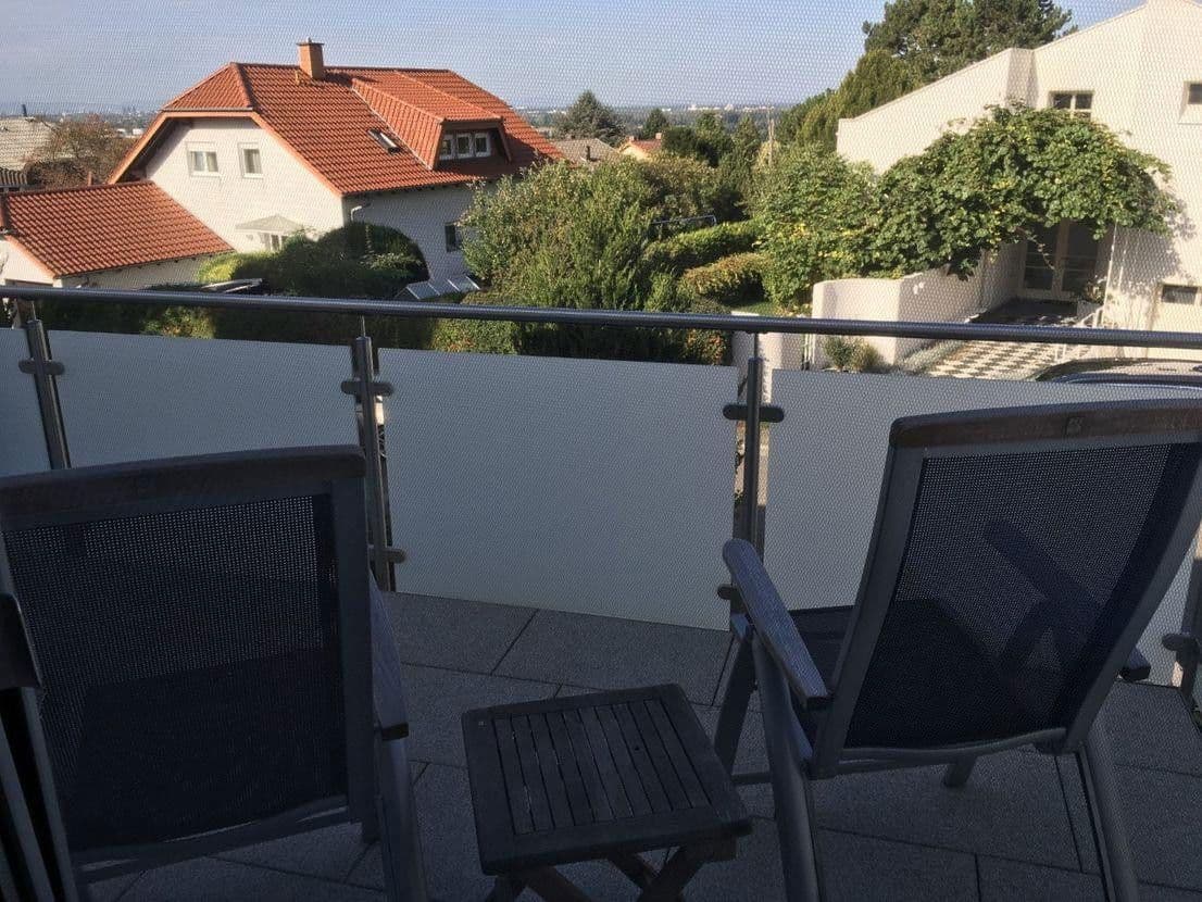 Prenájom domu 189 m², pozemek 343 m², Im Brünnel 26A, Hirschberg an der Bergstraße, Bádensko-Wurttembersko Prenájom domu 189 m², pozemek 343 m², Im Brünnel 26A, Hirschberg an der Bergstraße, Bádensko-Wurttembersko