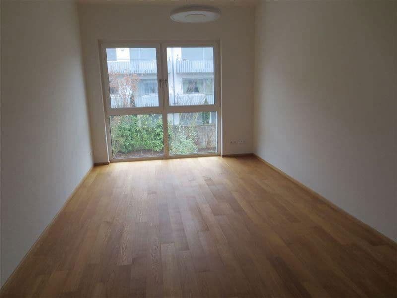 Prenájom domu 189 m², pozemek 343 m², Im Brünnel 26A, Hirschberg an der Bergstraße, Bádensko-Wurttembersko Prenájom domu 189 m², pozemek 343 m², Im Brünnel 26A, Hirschberg an der Bergstraße, Bádensko-Wurttembersko