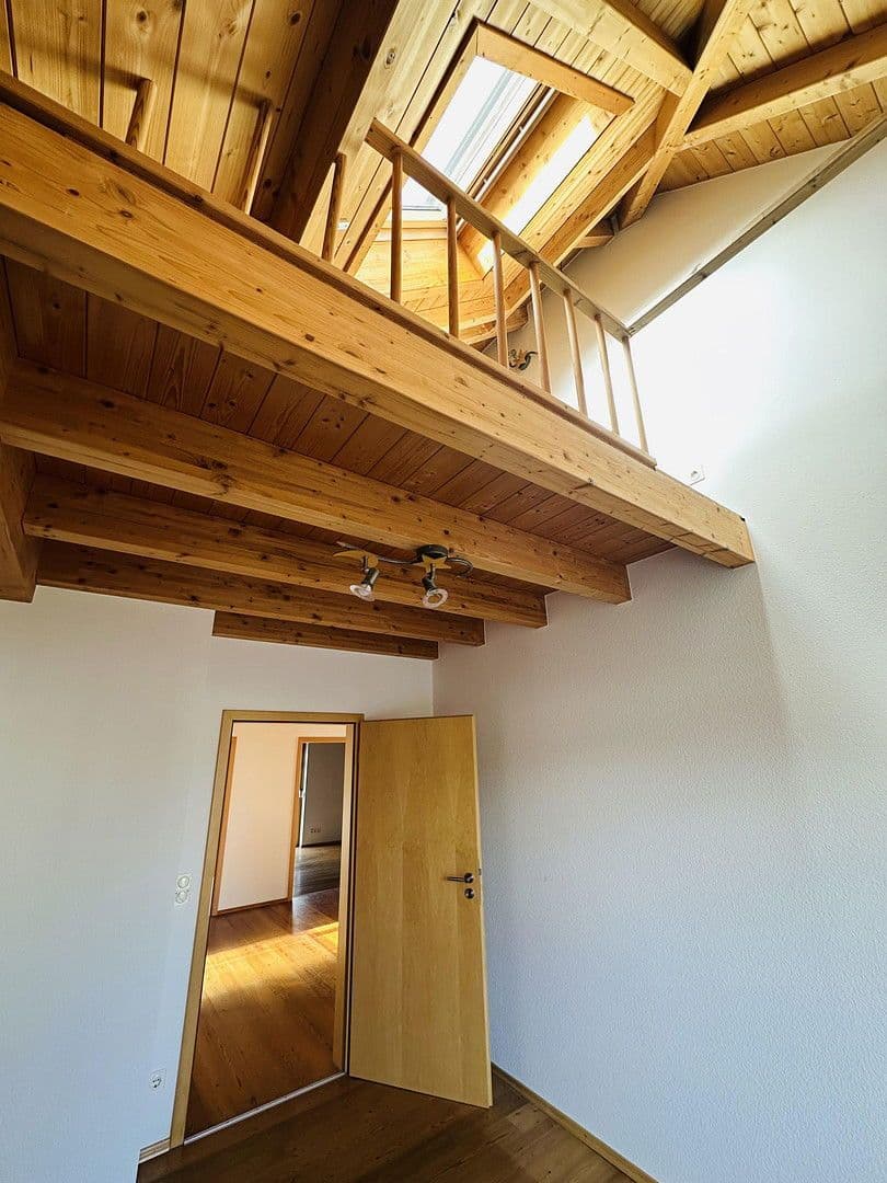 Predaj domu 310 m², pozemek 576 m², St. Leon-Rot, Bádensko-Wurttembersko Predaj domu 310 m², pozemek 576 m², St. Leon-Rot, Bádensko-Wurttembersko