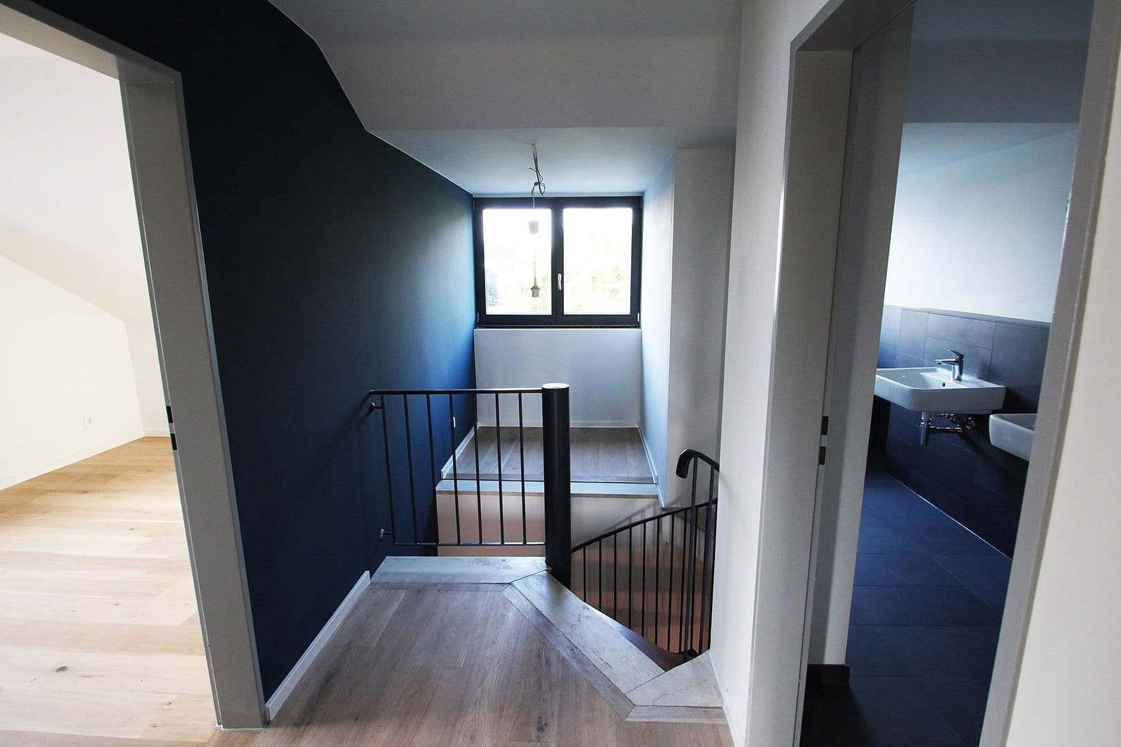 Prenájom domu 125 m², pozemek 405 m², Meerbusch, Severné Porýnie - Westfálsko Prenájom domu 125 m², pozemek 405 m², Meerbusch, Severné Porýnie - Westfálsko