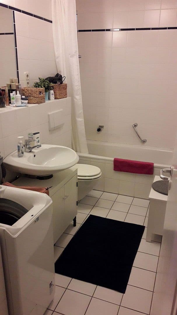 Predaj bytu 2-izbový 54 m², Köln, Severné Porýnie - Westfálsko Predaj bytu 2-izbový 54 m², Köln, Severné Porýnie - Westfálsko