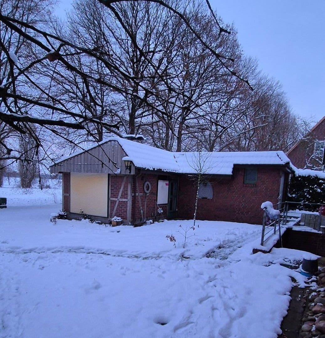 Predaj domu 170 m², pozemek 1.483 m², Lüneburg, Dolné Sasko Predaj domu 170 m², pozemek 1.483 m², Lüneburg, Dolné Sasko