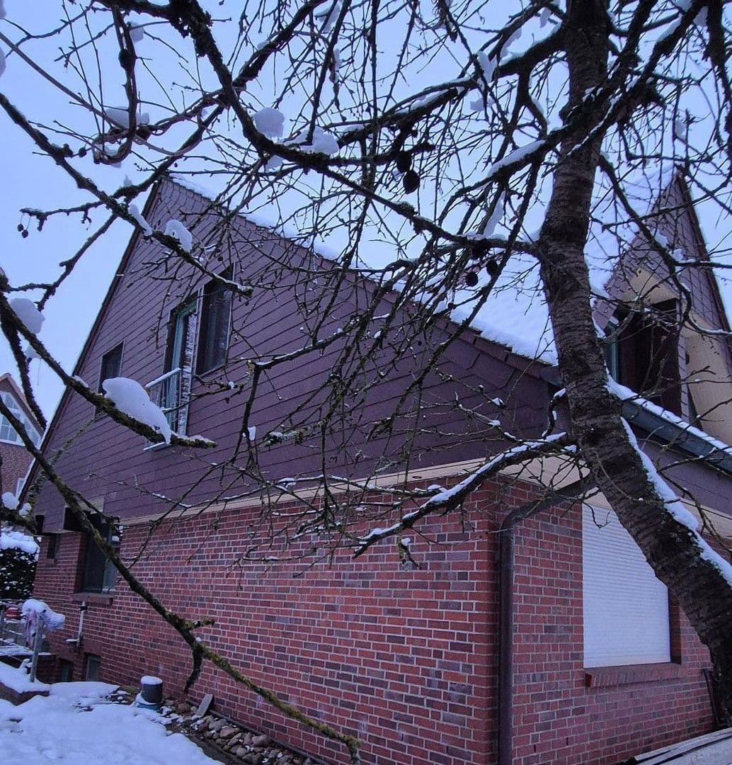 Predaj domu 170 m², pozemek 1.483 m², Lüneburg, Dolné Sasko Predaj domu 170 m², pozemek 1.483 m², Lüneburg, Dolné Sasko