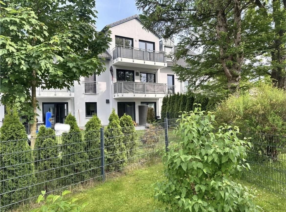 Prenájom bytu 2-izbový 74 m², Ebersberger Straße 15, Schwaberwegen, Bavorsko Prenájom bytu 2-izbový 74 m², Ebersberger Straße 15, Schwaberwegen, Bavorsko