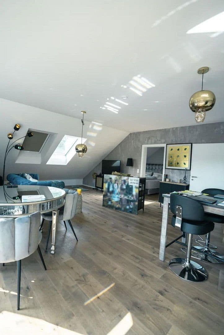 Prenájom bytu 2-izbový 74 m², Ebersberger Straße 15, Schwaberwegen, Bavorsko Prenájom bytu 2-izbový 74 m², Ebersberger Straße 15, Schwaberwegen, Bavorsko