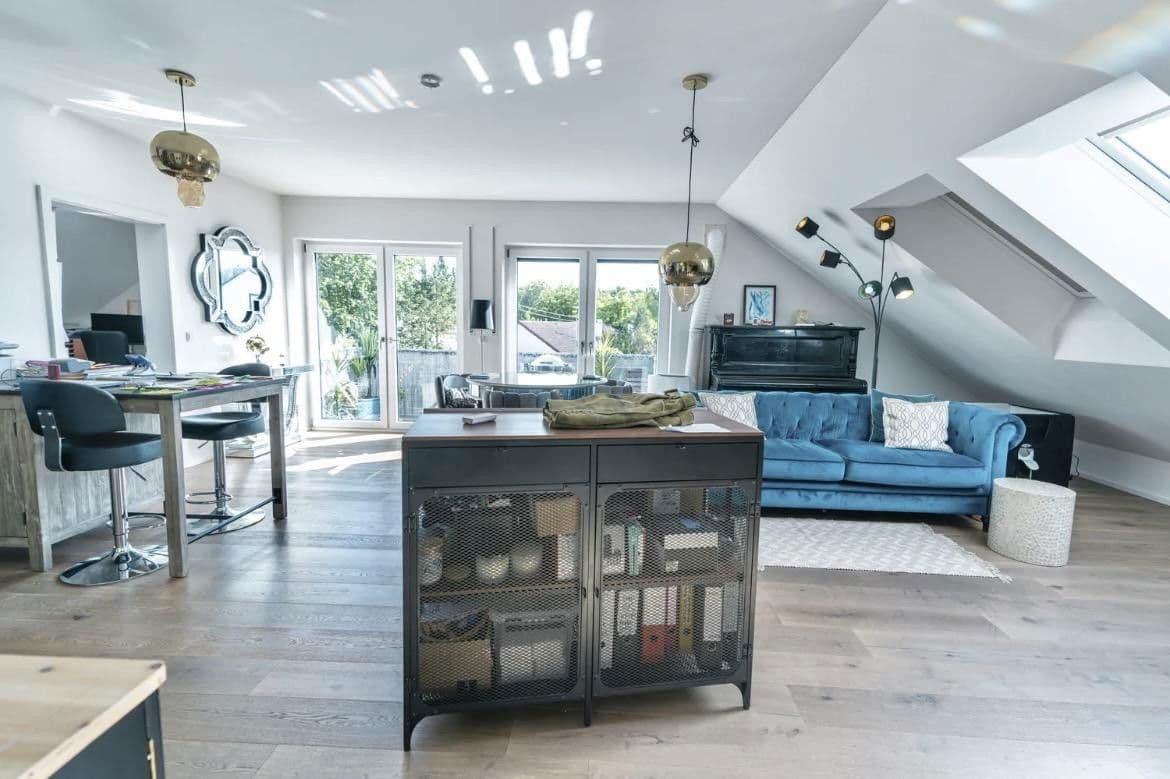 Prenájom bytu 2-izbový 74 m², Ebersberger Straße 15, Schwaberwegen, Bavorsko Prenájom bytu 2-izbový 74 m², Ebersberger Straße 15, Schwaberwegen, Bavorsko