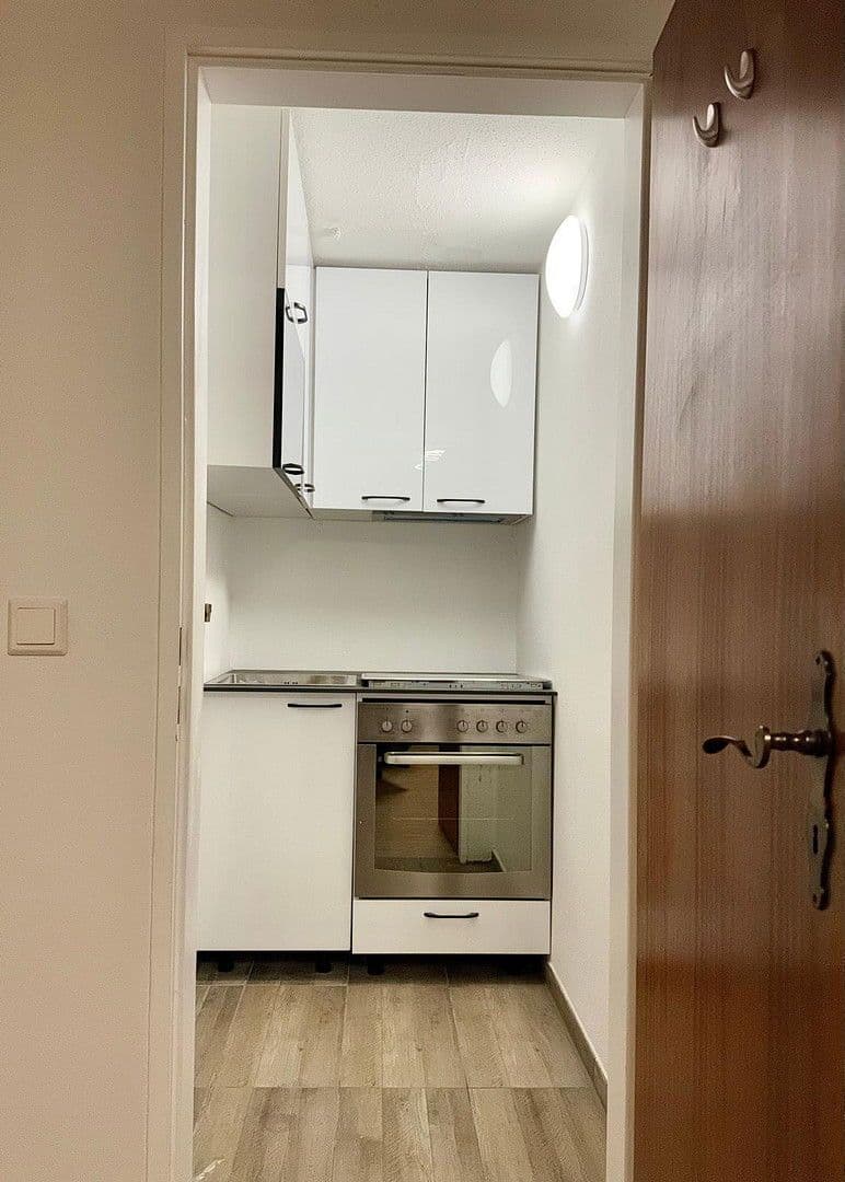 Prenájom bytu 1-izbový 27 m², Kelheim, Bavorsko Prenájom bytu 1-izbový 27 m², Kelheim, Bavorsko