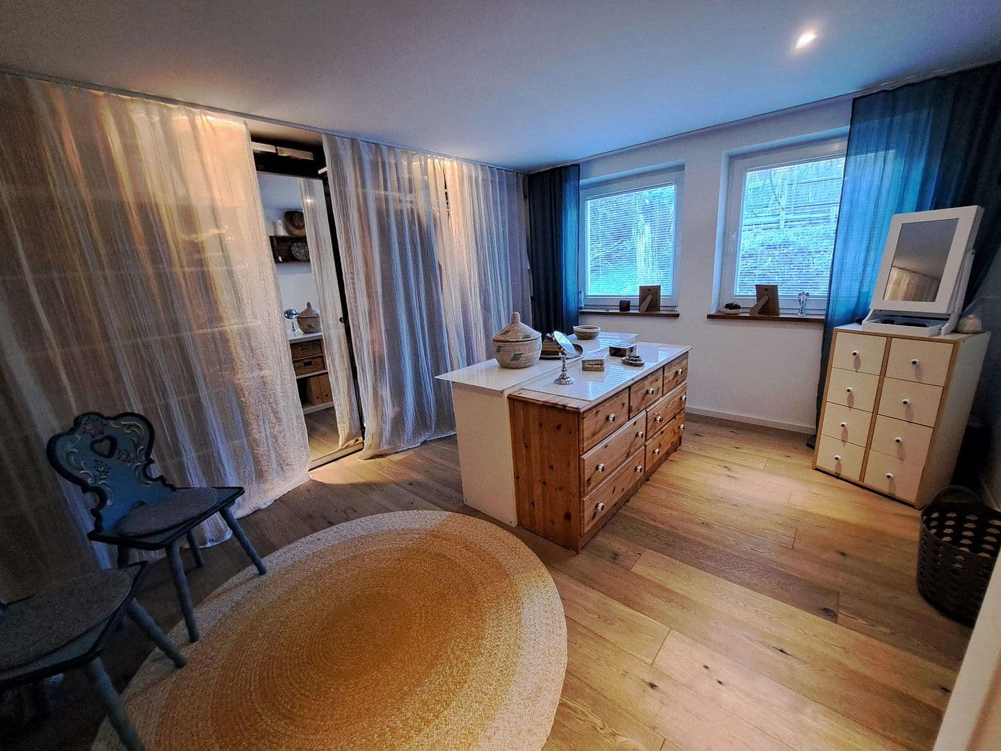 Predaj domu 293 m², pozemek 1.063 m², Ronsberg, Bavorsko Predaj domu 293 m², pozemek 1.063 m², Ronsberg, Bavorsko