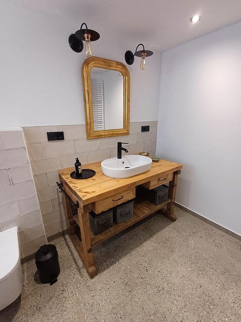 Predaj domu 293 m², pozemek 1.063 m², Ronsberg, Bavorsko Predaj domu 293 m², pozemek 1.063 m², Ronsberg, Bavorsko