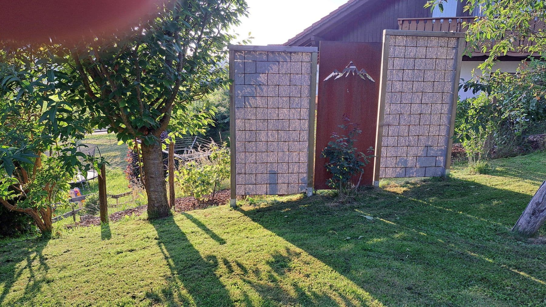 Predaj domu 293 m², pozemek 1.063 m², Ronsberg, Bavorsko Predaj domu 293 m², pozemek 1.063 m², Ronsberg, Bavorsko