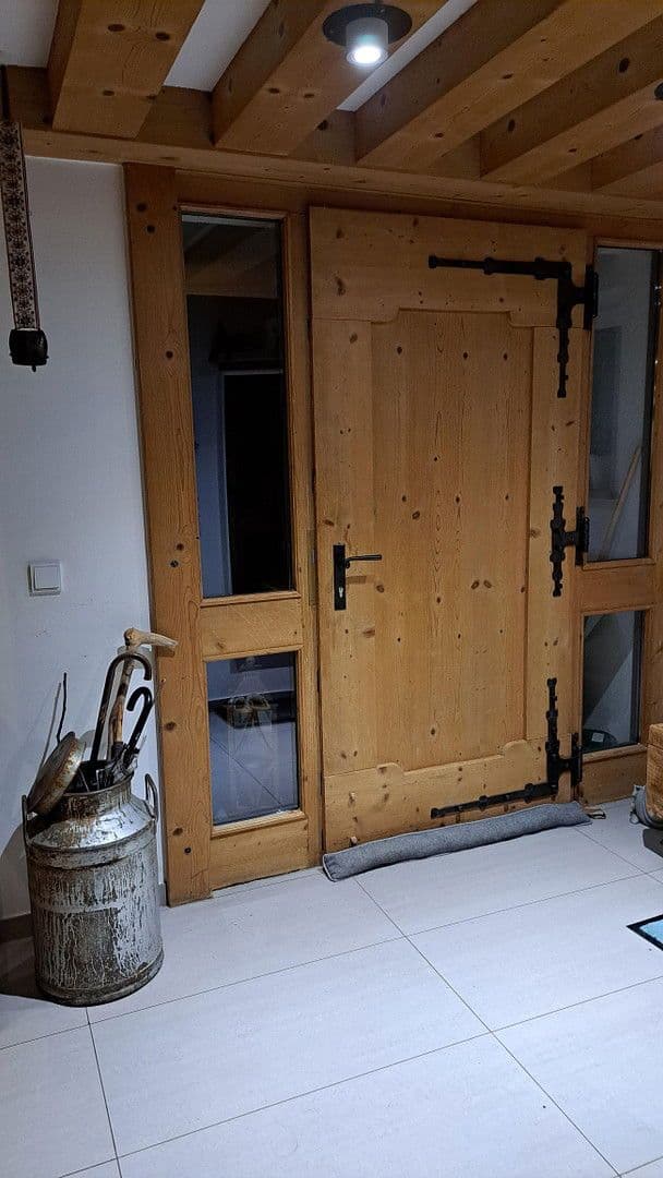 Predaj domu 293 m², pozemek 1.063 m², Ronsberg, Bavorsko Predaj domu 293 m², pozemek 1.063 m², Ronsberg, Bavorsko