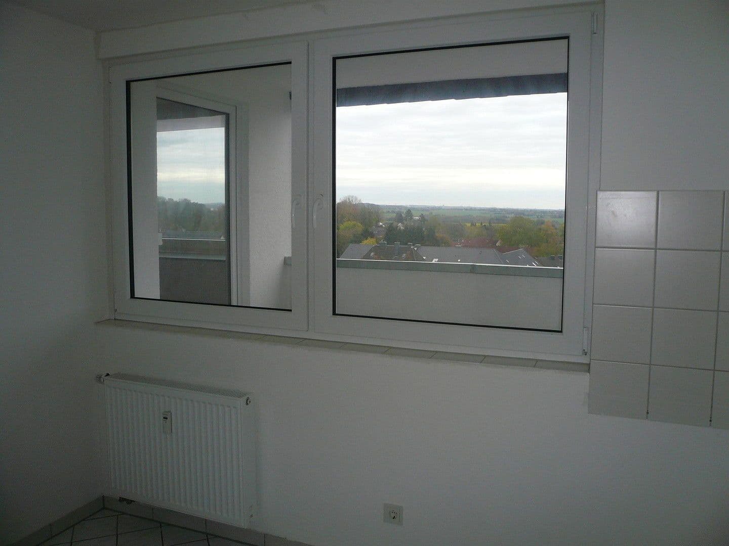 Prenájom bytu 2-izbový 71 m², Heiligenhaus, Severné Porýnie - Westfálsko Prenájom bytu 2-izbový 71 m², Heiligenhaus, Severné Porýnie - Westfálsko