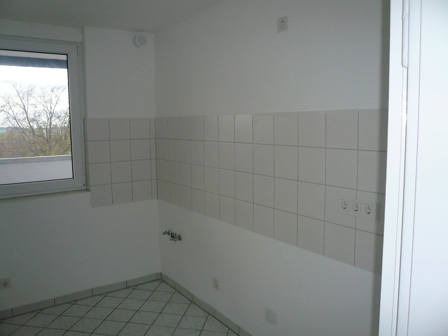 Prenájom bytu 2-izbový 71 m², Heiligenhaus, Severné Porýnie - Westfálsko Prenájom bytu 2-izbový 71 m², Heiligenhaus, Severné Porýnie - Westfálsko