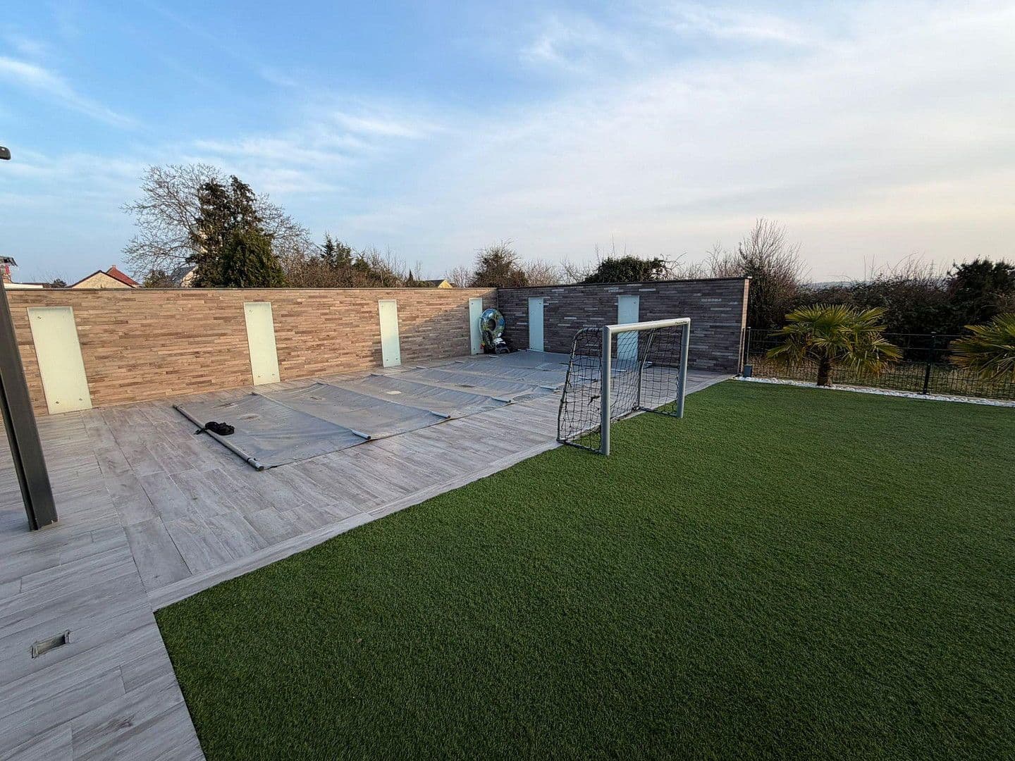 Predaj domu 290 m², pozemek 500 m², Mutterstadt, Porýnie-Falcko Predaj domu 290 m², pozemek 500 m², Mutterstadt, Porýnie-Falcko