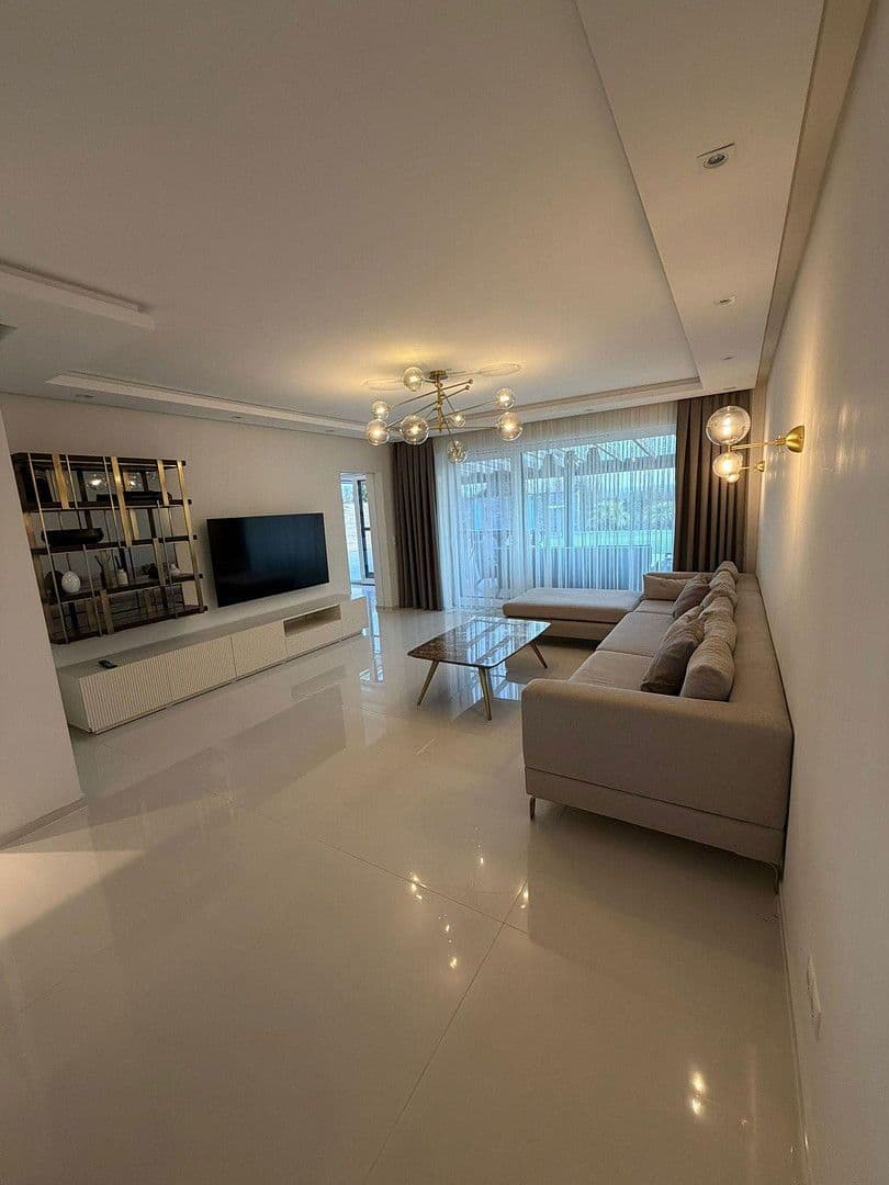 Predaj domu 290 m², pozemek 500 m², Mutterstadt, Porýnie-Falcko Predaj domu 290 m², pozemek 500 m², Mutterstadt, Porýnie-Falcko