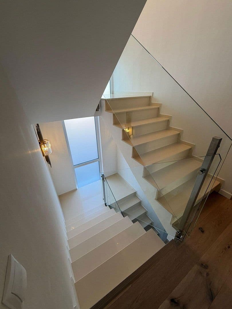 Predaj domu 290 m², pozemek 500 m², Mutterstadt, Porýnie-Falcko Predaj domu 290 m², pozemek 500 m², Mutterstadt, Porýnie-Falcko