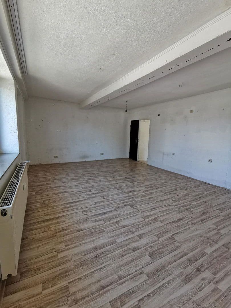 Predaj domu 220 m², pozemek 1.038 m², Blieskastel, Sársko Predaj domu 220 m², pozemek 1.038 m², Blieskastel, Sársko