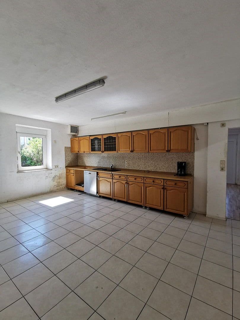 Predaj domu 220 m², pozemek 1.038 m², Blieskastel, Sársko Predaj domu 220 m², pozemek 1.038 m², Blieskastel, Sársko