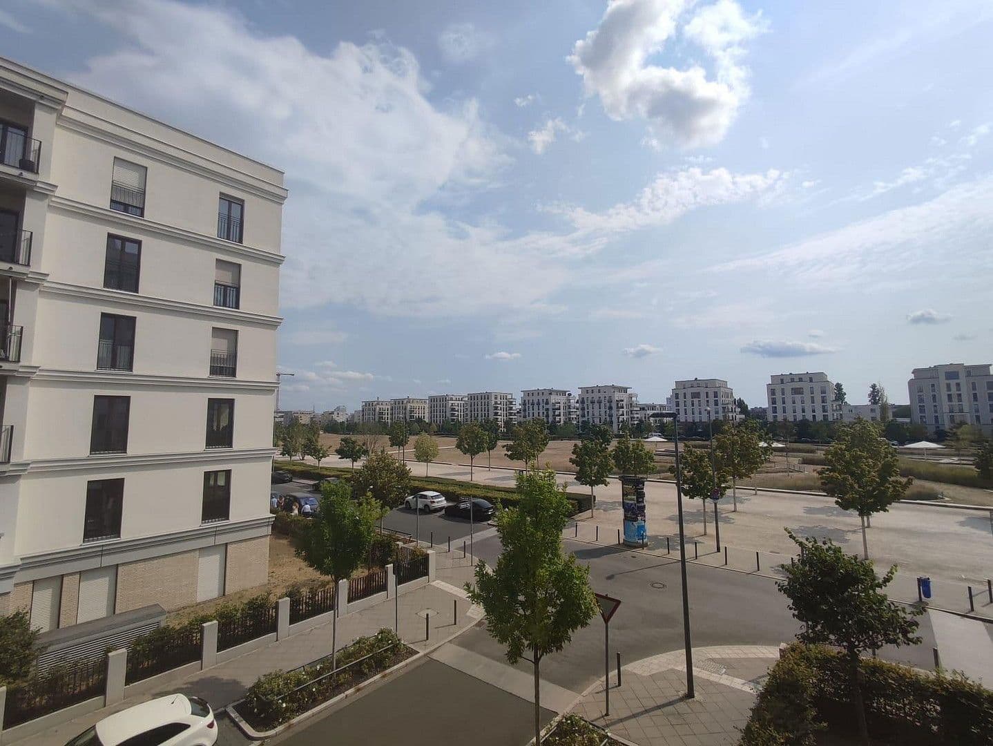 Prenájom bytu 3-izbový 74 m², Römischer Ring 48, Frankfurt am Main, Hesensko Prenájom bytu 3-izbový 74 m², Römischer Ring 48, Frankfurt am Main, Hesensko